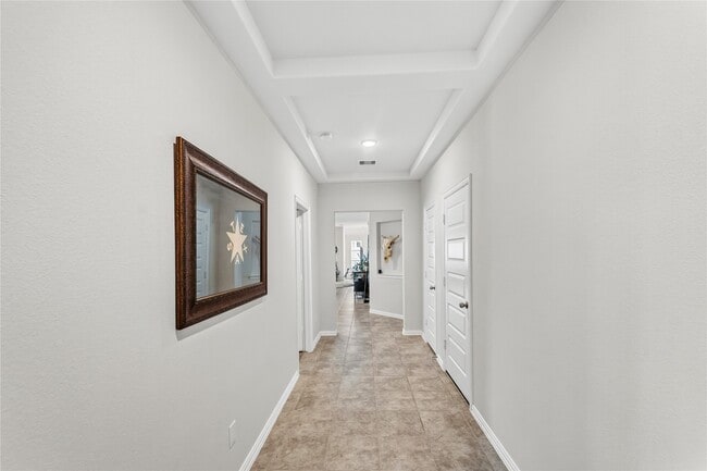 Building Photo - 32239 Cedar Crst Dr