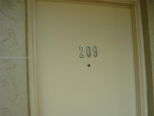 Building Photo - 408 NW 68th Ave