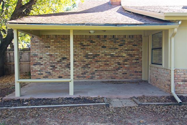 Building Photo - 120 Marseille Dr