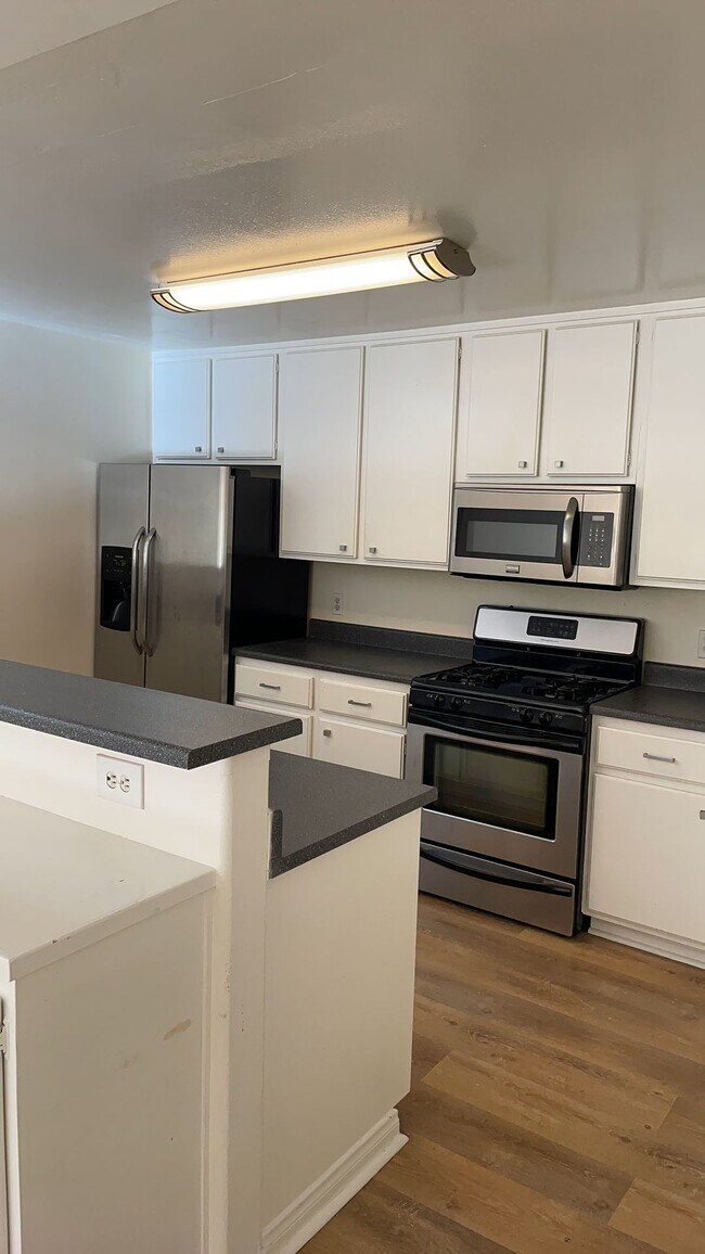 Building Photo - Bentley Luxury Investments LLC