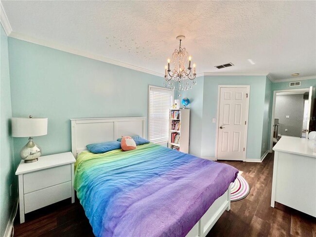 Building Photo - 16112 Loneoak View Dr