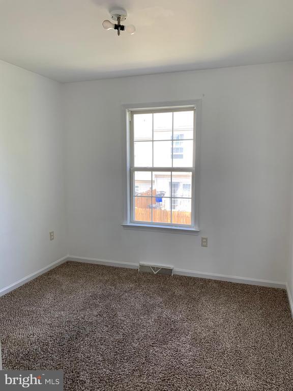 Building Photo - 616 W Martin St
