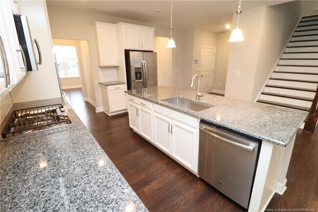 Building Photo - 1133 Timbercut Dr