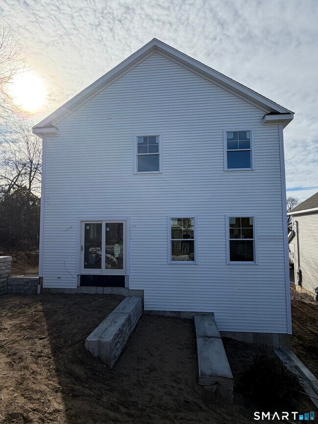 Building Photo - 100 New England Ave