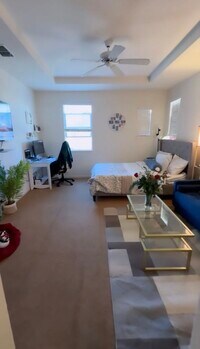 Building Photo - 1351 Isabel Ct