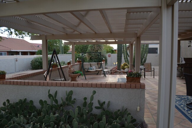 Building Photo - Furnished Rental, 55+, Move In Today!