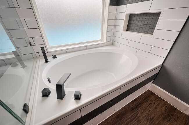 Building Photo - 3527 Bramble Fern Pl
