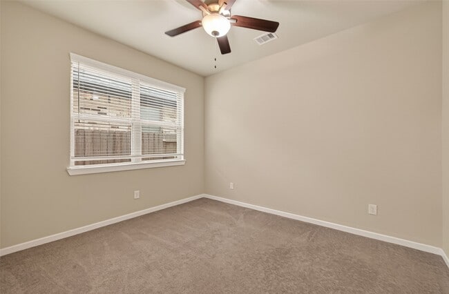 Building Photo - 10549 Wild Chives