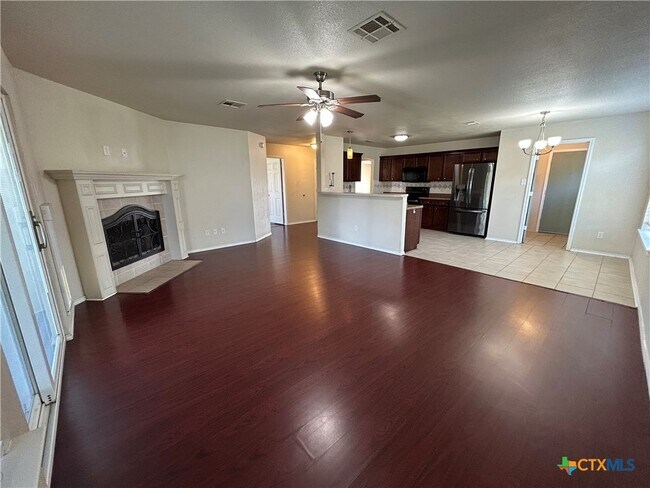 Building Photo - 3043 Rain Dance Loop