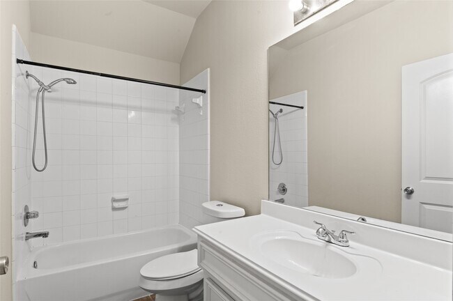 Building Photo - 14703 Briceland Springs Dr