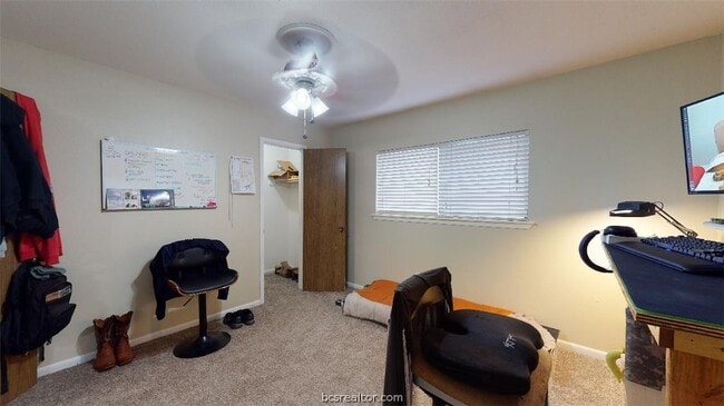 Building Photo - 1809 Treehouse Trail