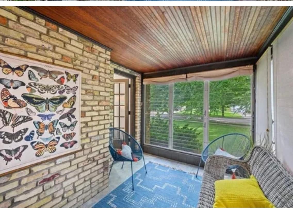 porch - 3810 Huntington Ave