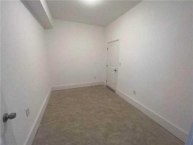 Building Photo - 76 Rockmart Dr NW