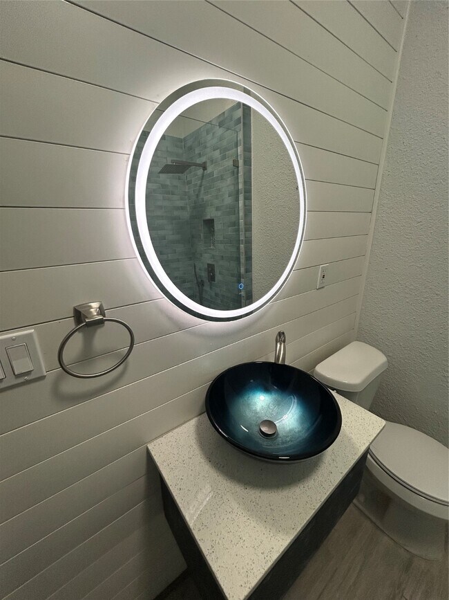 Building Photo - 1523 21st St