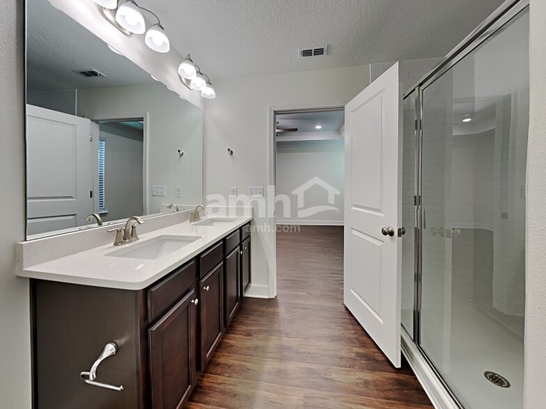 Building Photo - 2462 Sapp Rd