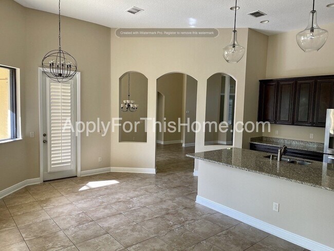 Building Photo - Single Family Dream Home in Gated Community