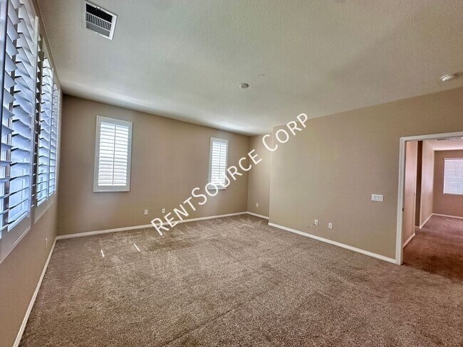 Building Photo - 28390 Esplanada Dr