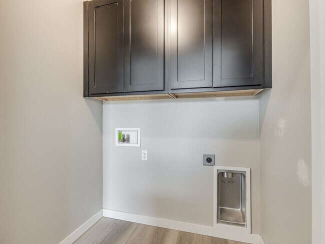 Building Photo - Beautiful New Construction Home in Edmond/...