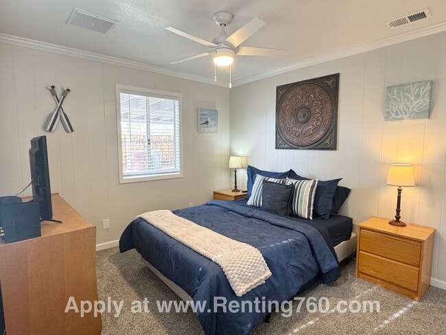 Building Photo - Super Cute Furnished Beach Cottage!