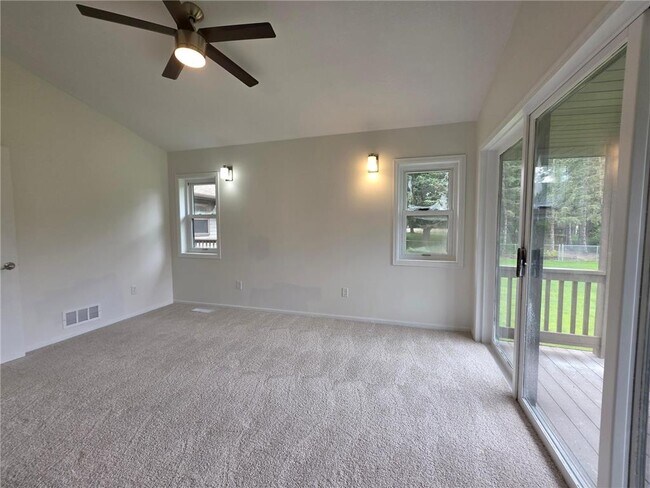Building Photo - 8301 Lawndale Ln N
