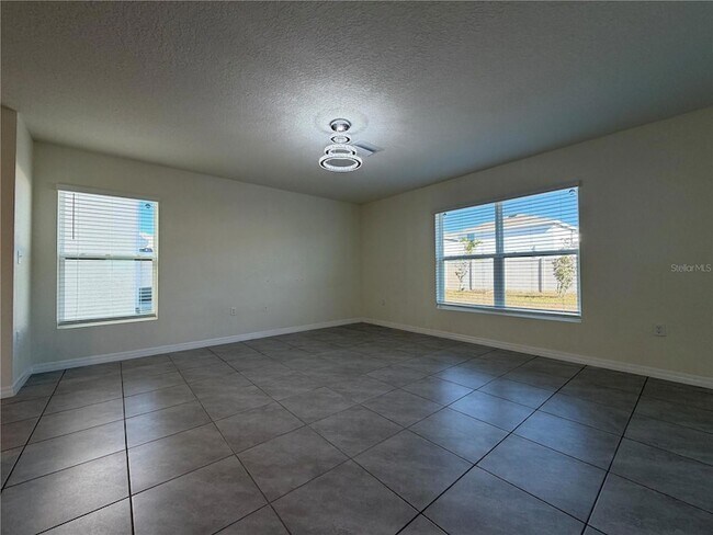 Building Photo - 12072 Downy Birch Dr