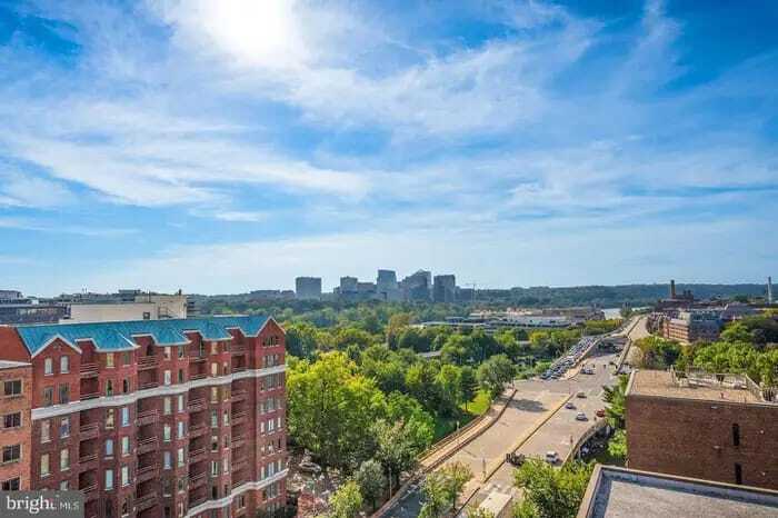 The Bader - Roof Deck - 2515 K St NW
