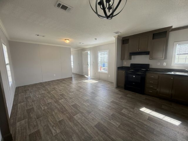 Building Photo - 9711 Polak Dr