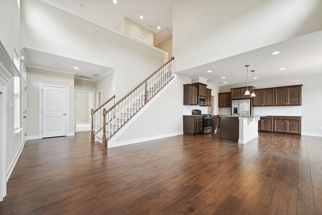 Building Photo - 322 Acorn Hollow Pl
