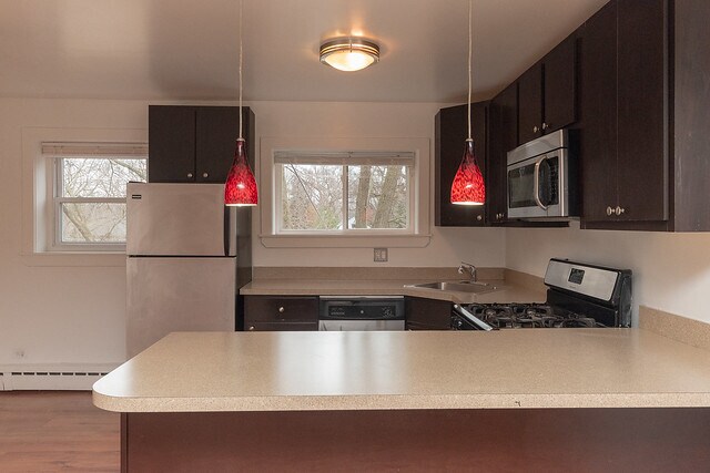 Building Photo - 2321 Central