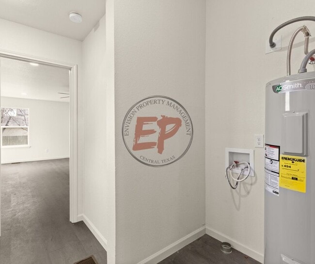 Building Photo - 2208 Gorman Ave