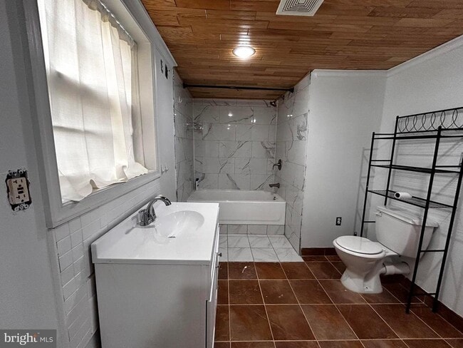 Building Photo - 112 Virginia Dr