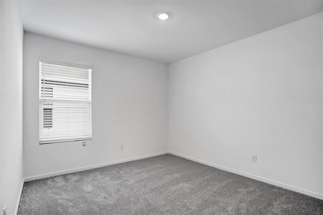 Building Photo - 2963 Hearts Trl