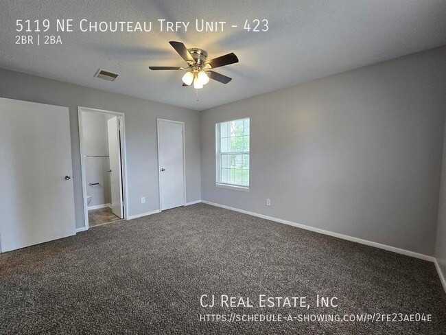 Building Photo - 5119 NE Chouteau Trafficway