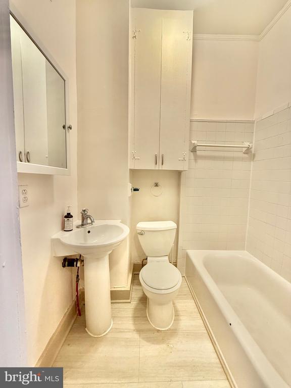 Building Photo - 119 Prince St