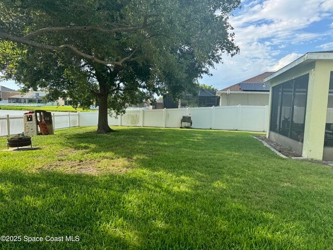 Building Photo - 3242 Merrick Ave