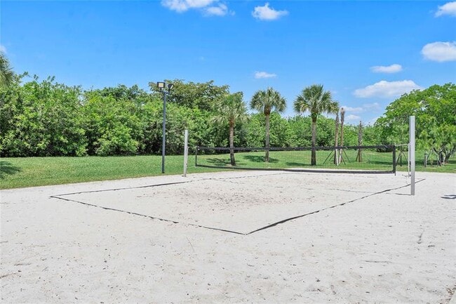 Building Photo - 8215 NW 125th Ln