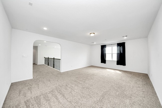 Building Photo - 2210 Captain Davis Dr