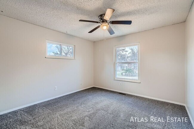 Building Photo - 2918 Oro Blanco Dr