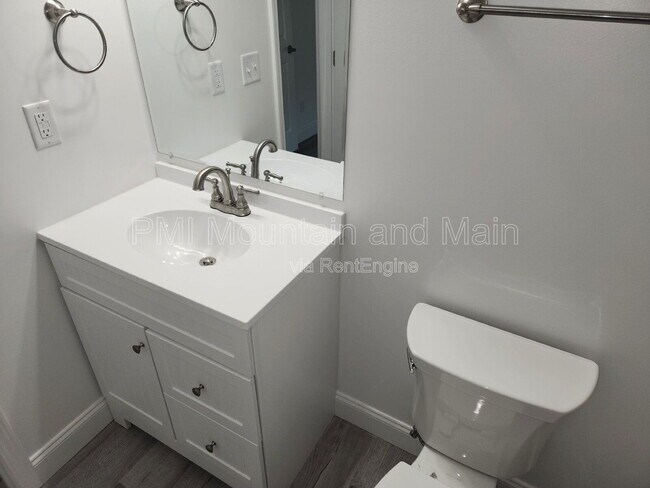 Building Photo - 177 Quinn Hill Ln