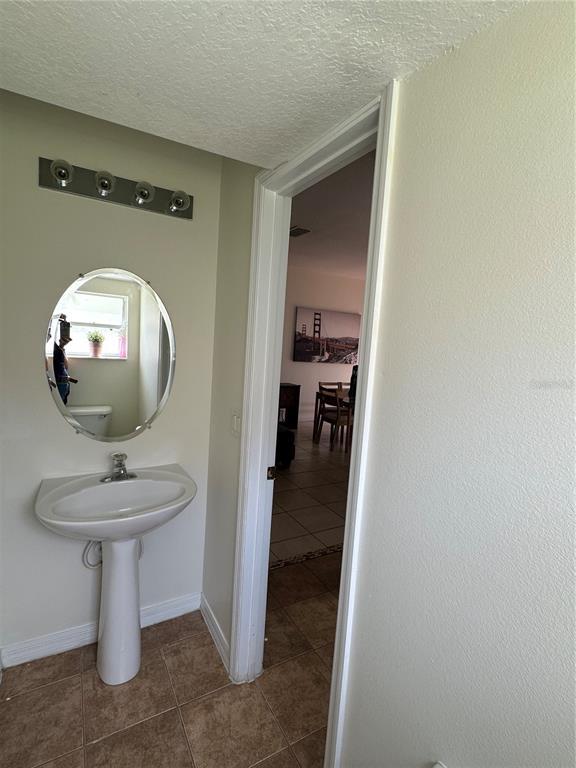 Building Photo - 1230 S Beach Cir
