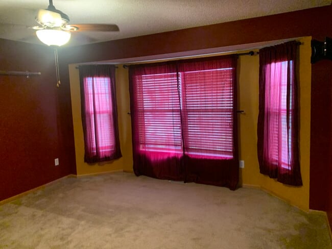 Building Photo - 3125 Legacy Ln