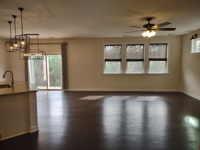 Building Photo - Beautiful home located in the Millbridge C...