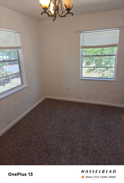 Building Photo - 311 Parker Dr