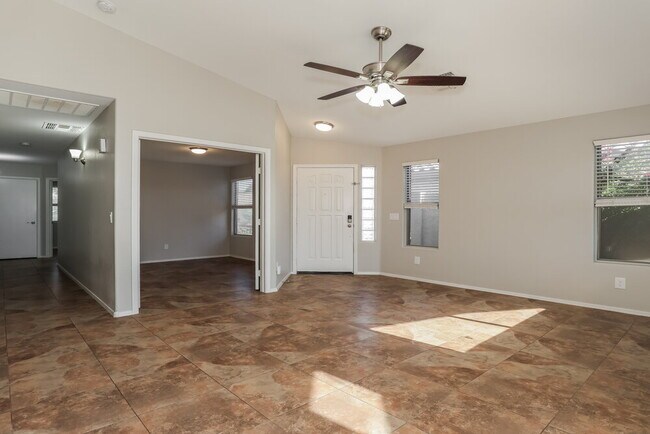 Building Photo - 12913 W Sheridan St