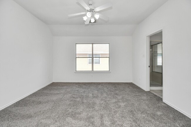 Building Photo - 16850 Brooktondale Ct