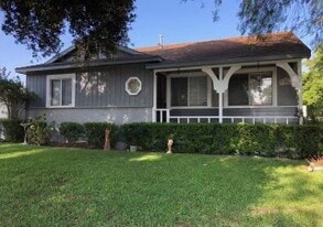 Building Photo - 576 Geneva Ave