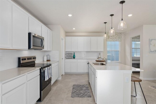 Building Photo - 10876 Waterwood Aly
