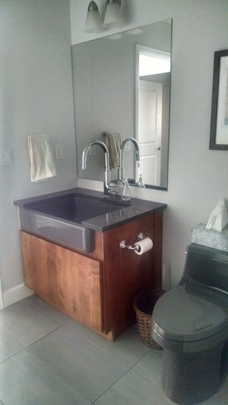 2nd Bath with Shower - 1650 Fillmore St