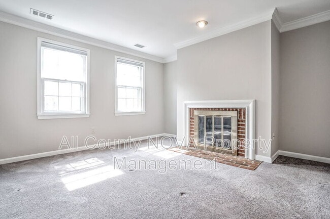 Building Photo - 1203 Michigan Ct