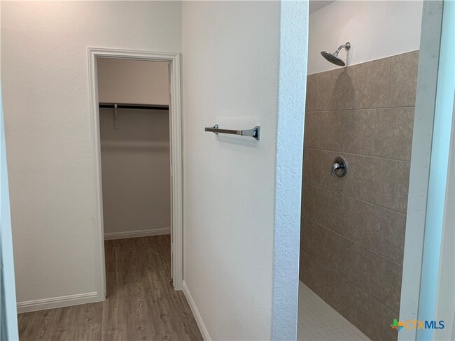 Building Photo - 458 Fairy Duster Dr